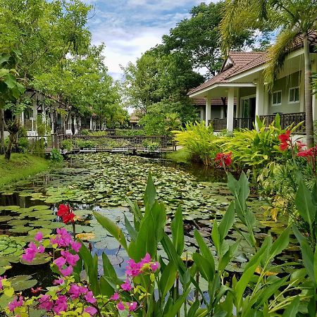 Le Charme Sukhothai Historical Park Ngoại thất bức ảnh